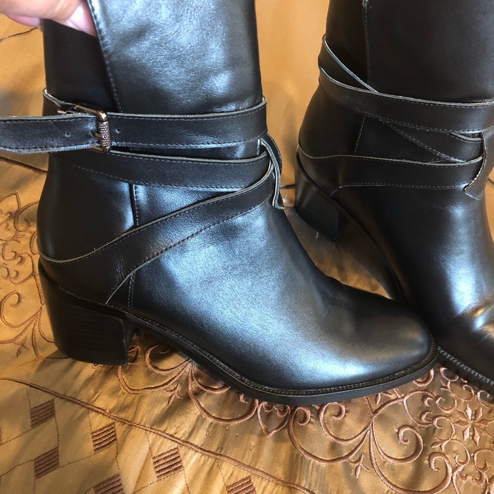 Leather boots
